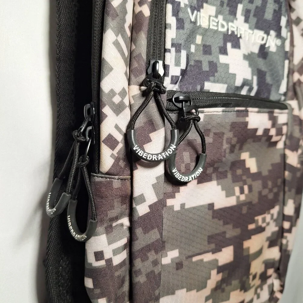 Vibedration Hydration Backpack w/o bladder - Desert Digital Camo - Used